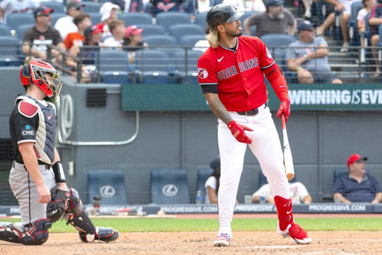 White Sox pull back into AL Central lead